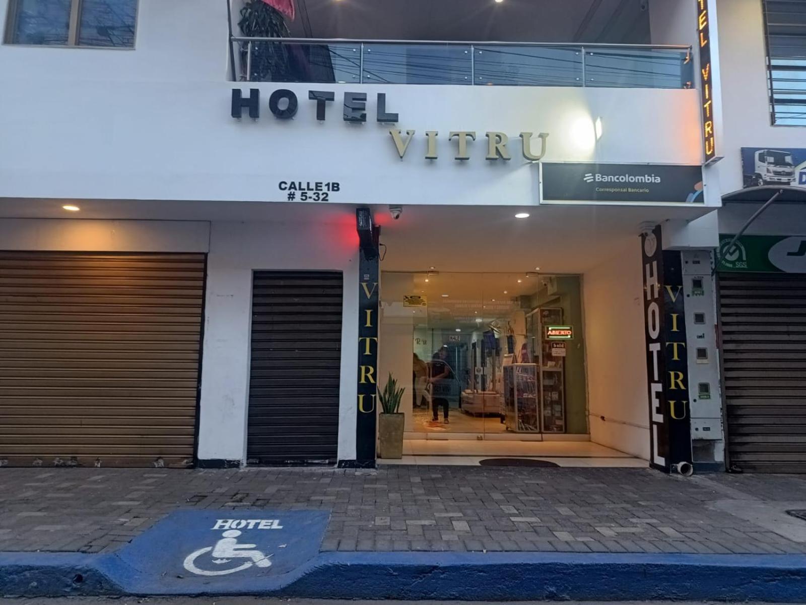 Hotel Vitru Cucuta Exterior photo